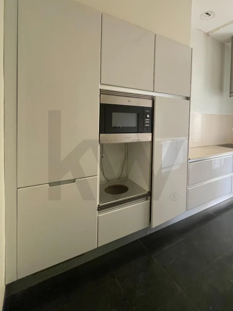 Apartamento T5 para Venda em Santo António