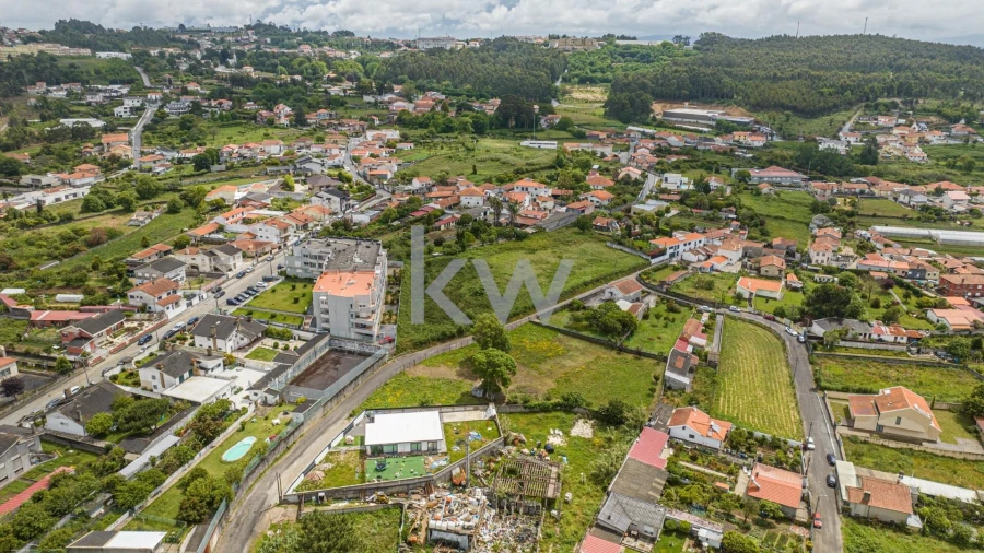 Terreno para Venda em Grijó e Sermonde Foto 4