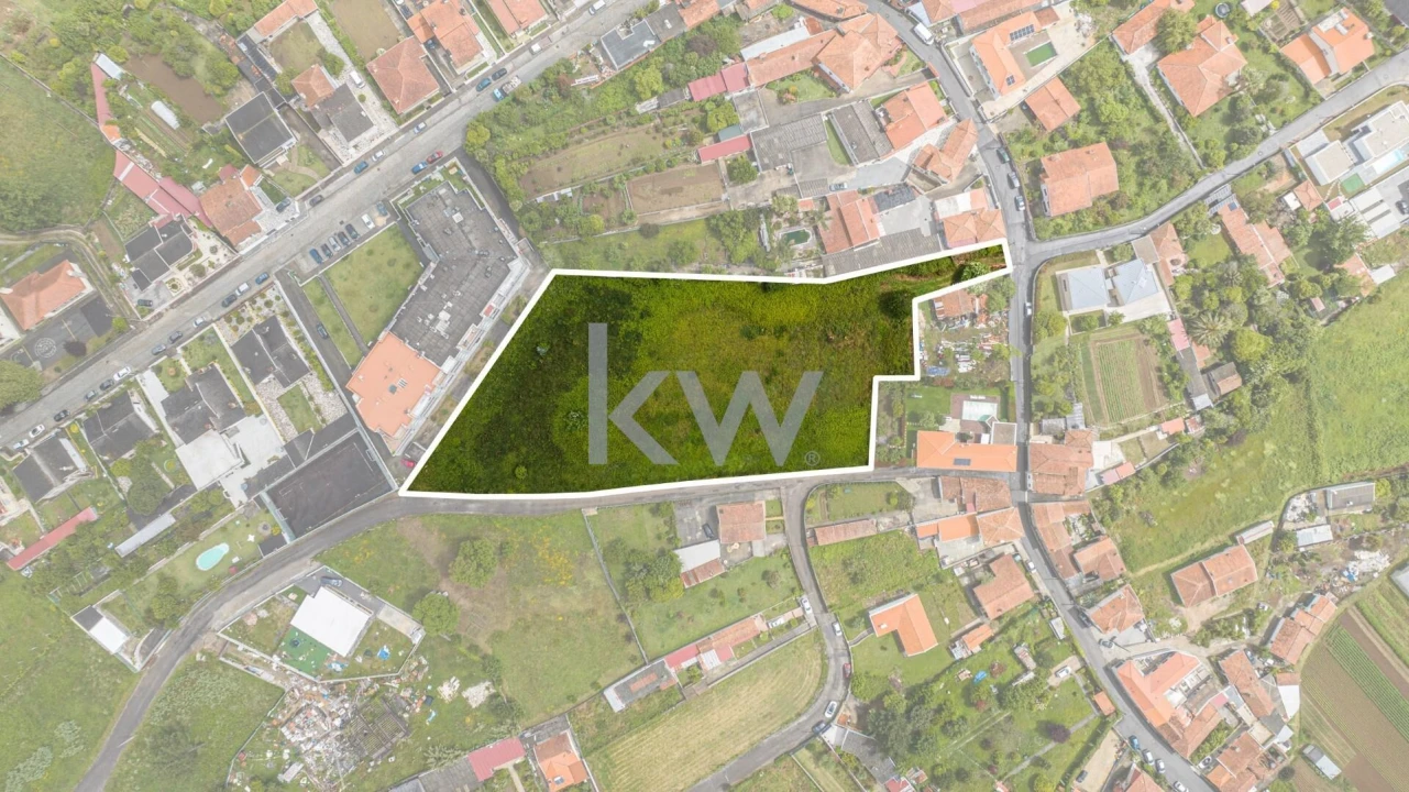 Terreno para Venda em Grijó e Sermonde Foto 1