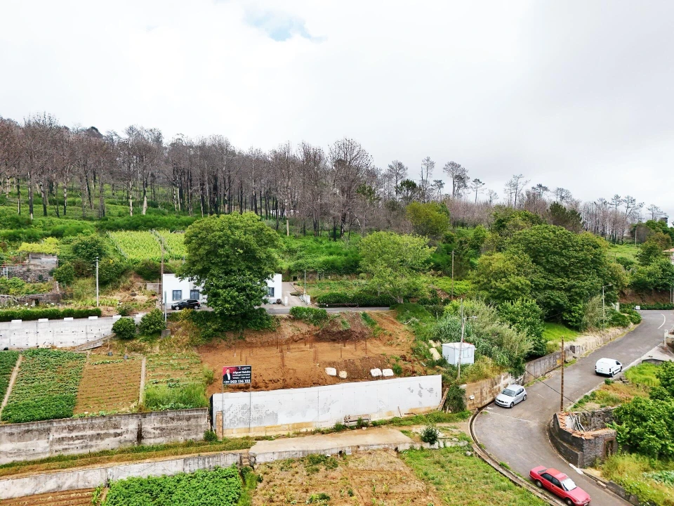 Moradia T3 para Venda em Fajã da Ovelha Foto 13