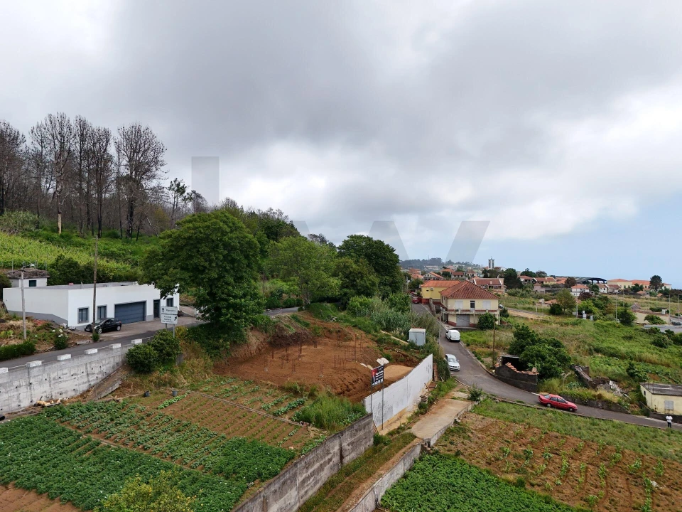 Moradia T3 para Venda em Fajã da Ovelha Foto 14