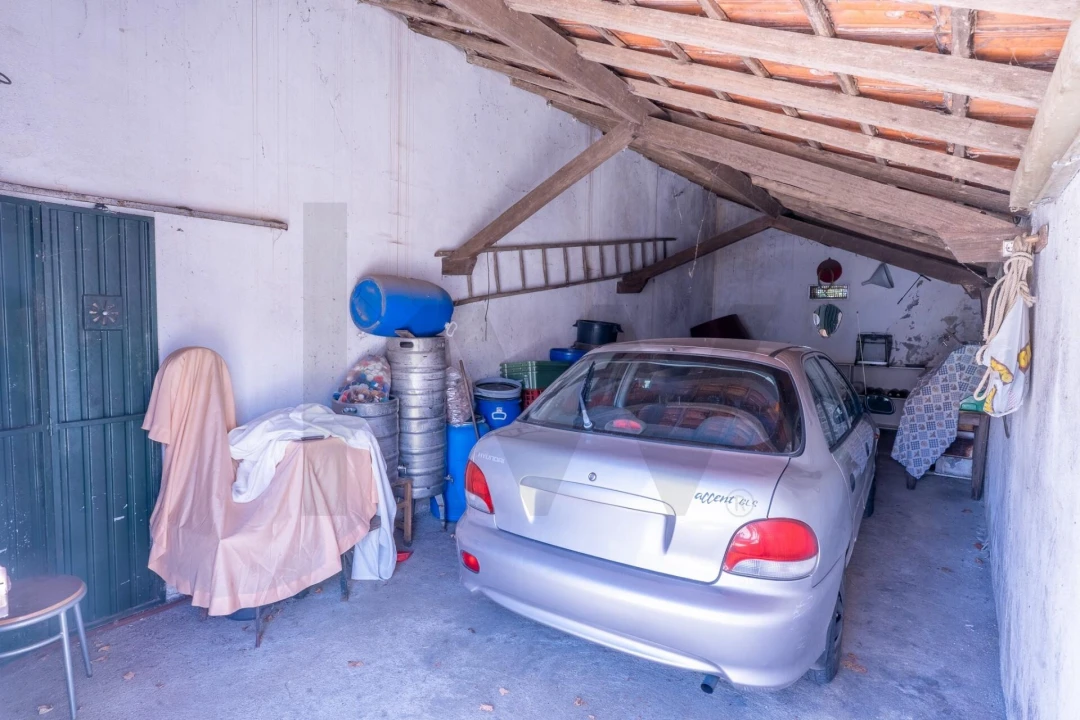 Moradia T5 para Venda em Casais e Alviobeira Foto 33