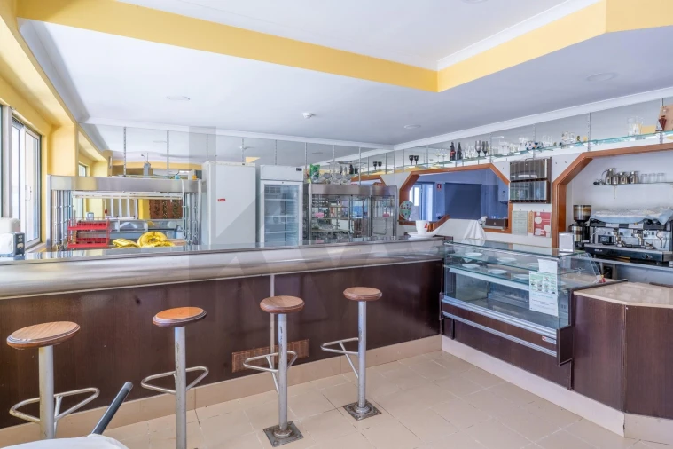 Moradia T5 para Venda em Casais e Alviobeira Foto 23