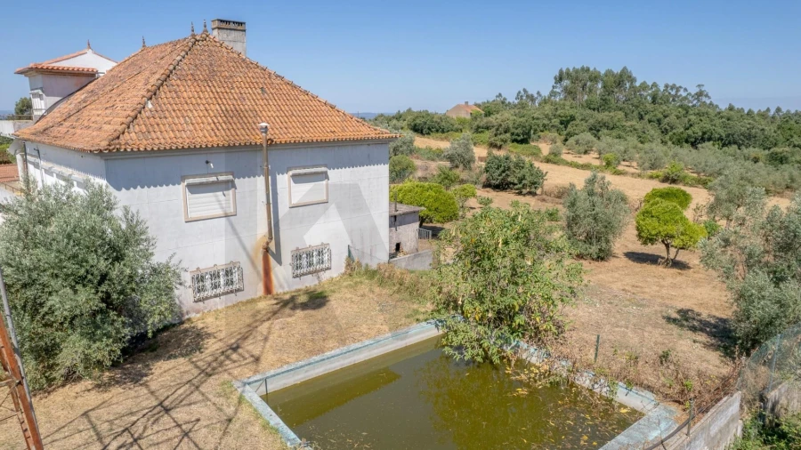 Moradia T5 para Venda em Casais e Alviobeira Foto 54