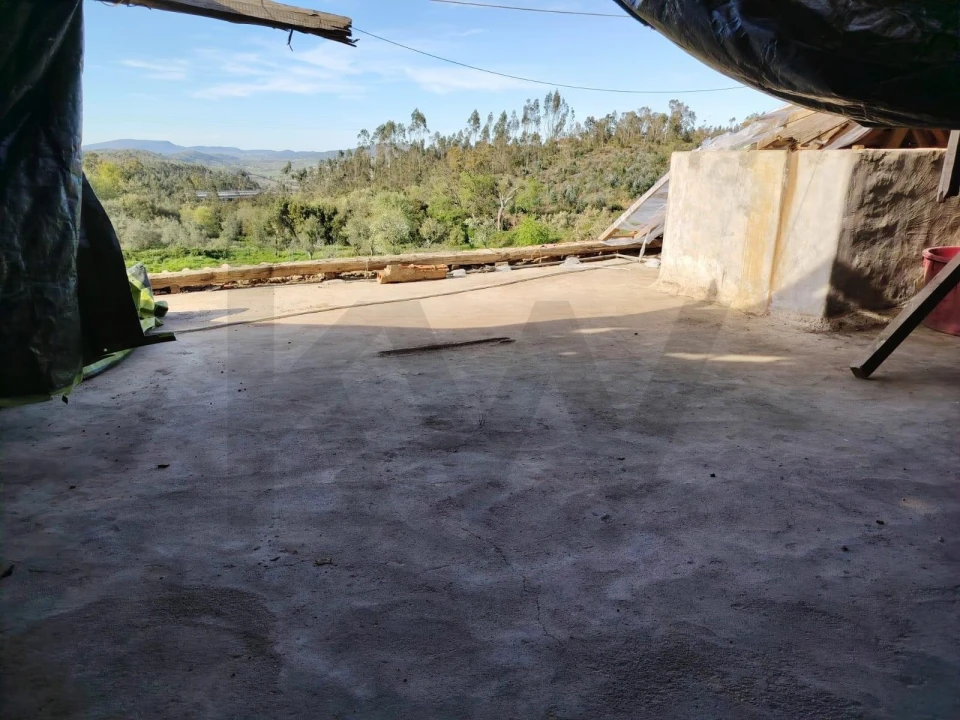 Moradia T5 para Venda em Casais e Alviobeira Foto 65