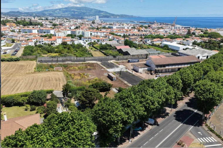 Moradia T2 para Venda em Santa Clara Foto 2