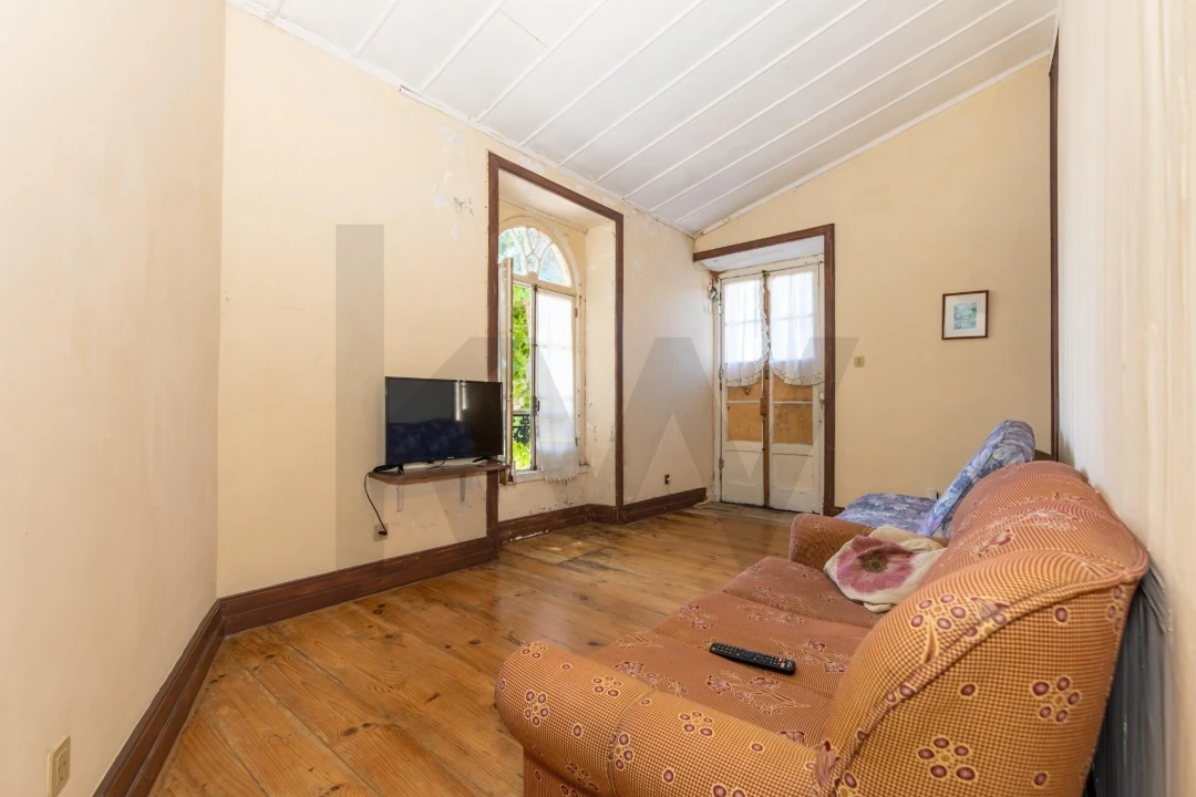 Moradia T2 para Venda em Santa Clara Foto 12