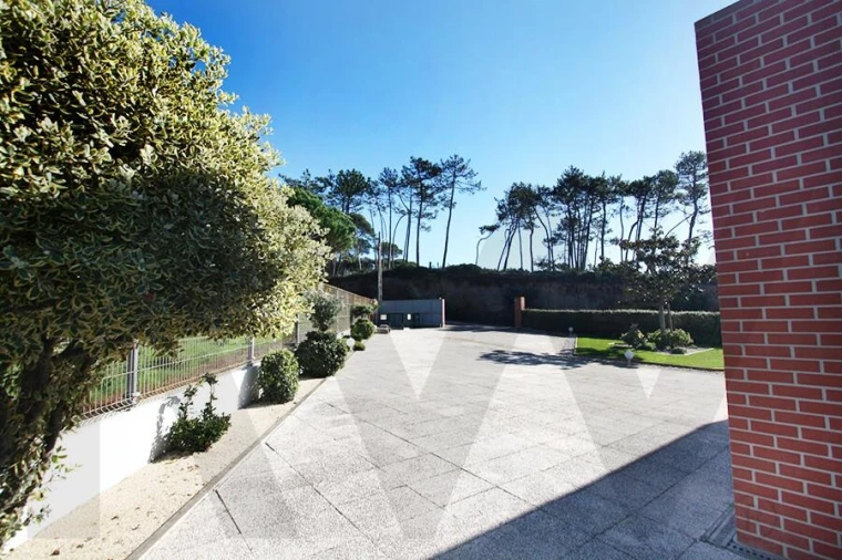 Moradia T4 para Venda em Foz do Arelho Foto 54