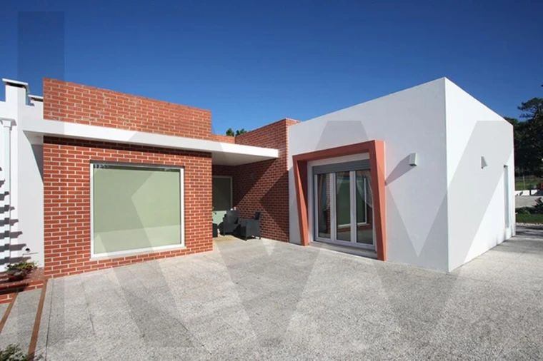 Moradia T4 para Venda em Foz do Arelho Foto 6