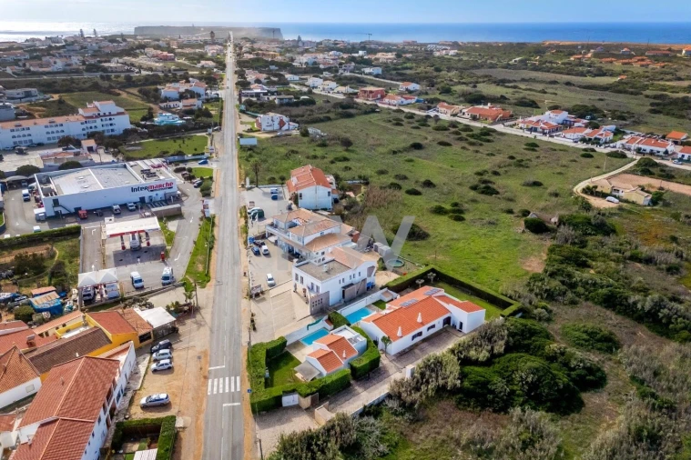 Moradia T6 para Venda em Vila de Sagres Foto 6