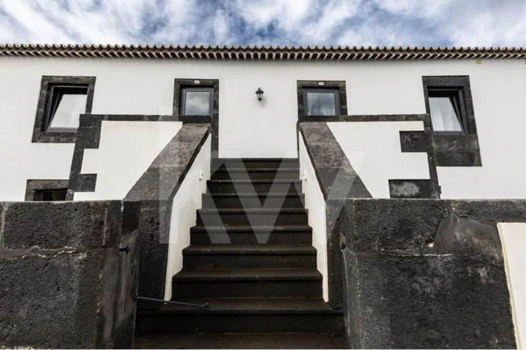 Moradia T5 para Venda em Guadalupe Foto 6