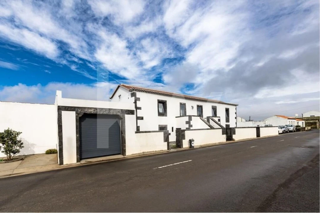 Moradia T5 para Venda em Guadalupe Foto 2