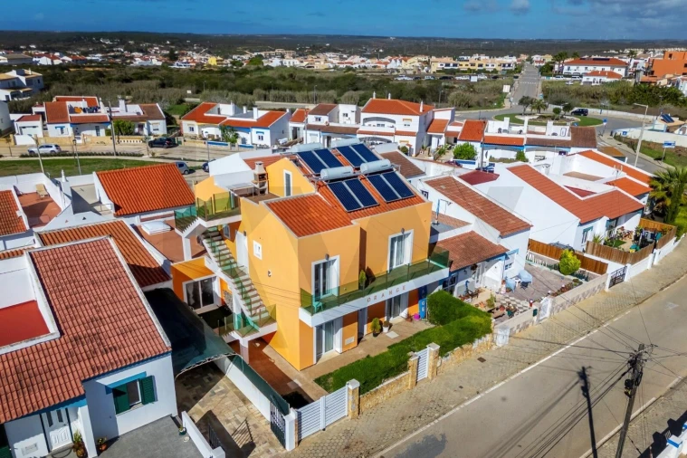 Moradia T6 para Venda em Vila de Sagres Foto 4