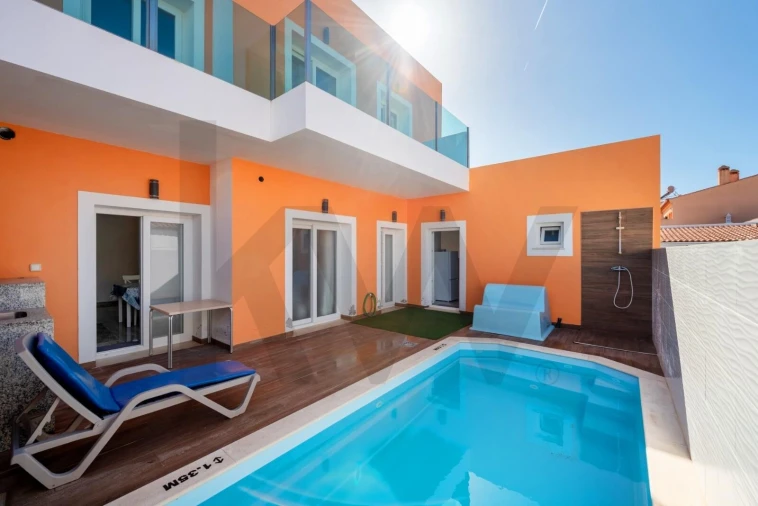 Moradia T6 para Venda em Vila de Sagres Foto 1