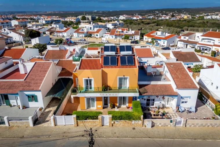 Moradia T6 para Venda em Vila de Sagres Foto 3