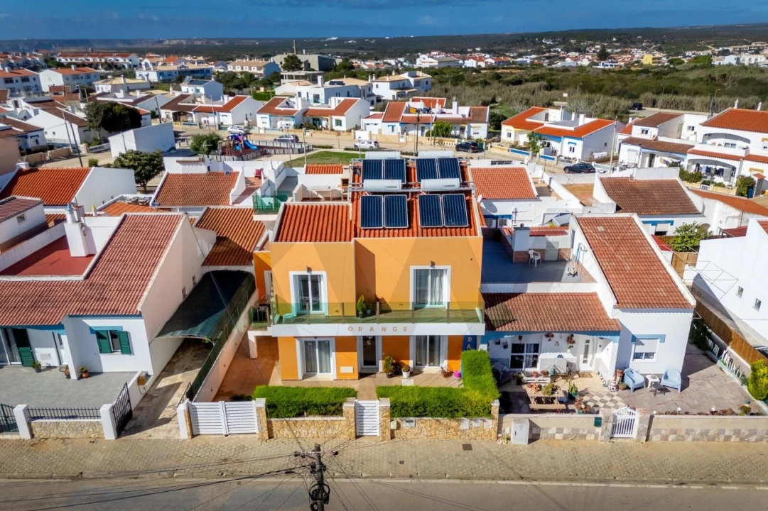 Moradia T6 para Venda em Vila de Sagres Foto 3