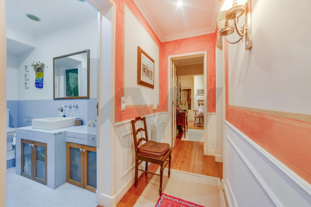Apartamento T3 para Venda em Campo de Ourique Foto 32