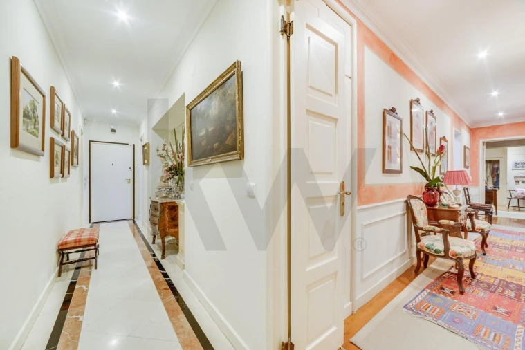 Apartamento T3 para Venda em Campo de Ourique Foto 35