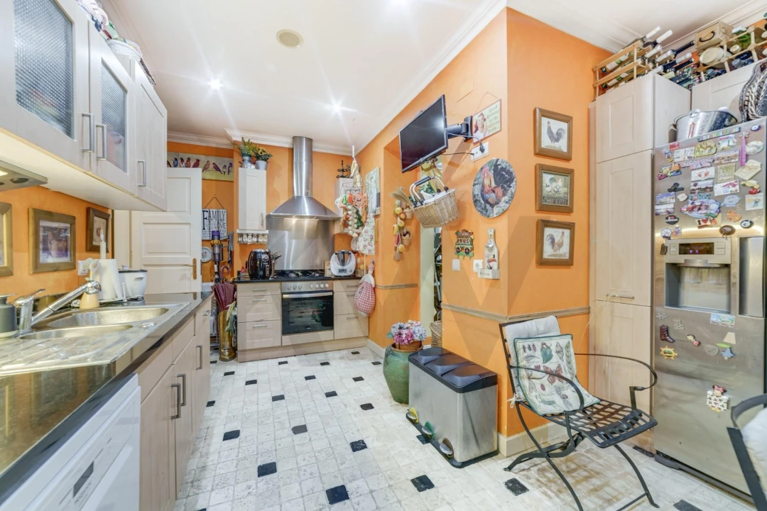 Apartamento T3 para Venda em Campo de Ourique Foto 18