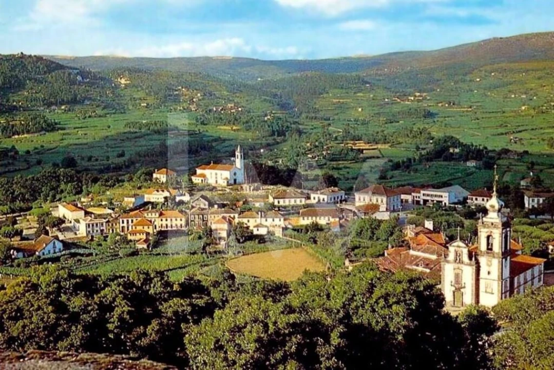 Terreno para Venda em Padornelo Foto 4
