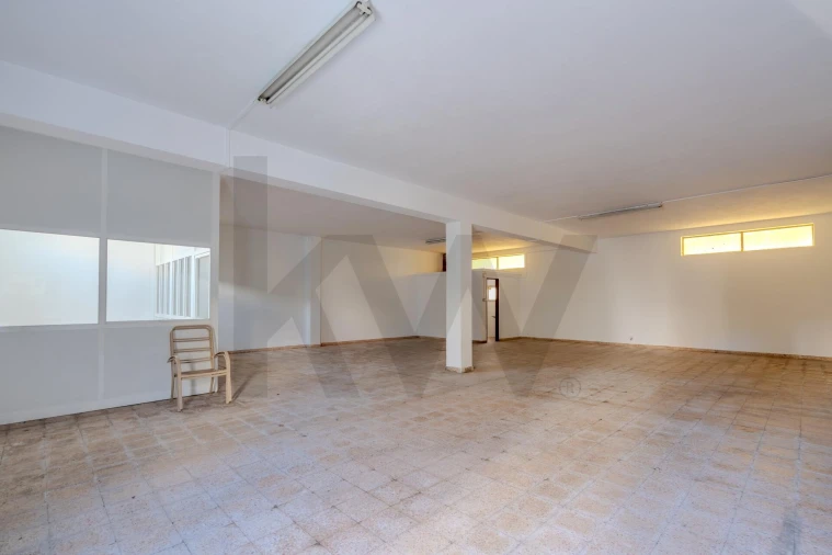 Prédio para Venda em Odivelas Foto 18