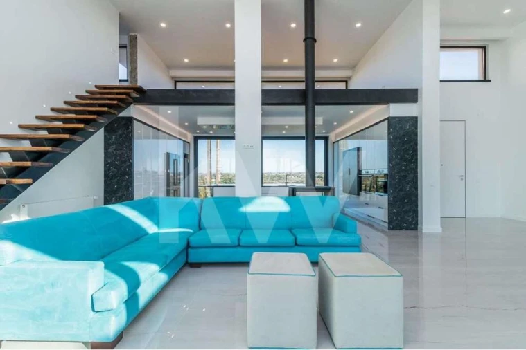 Moradia T5 para Venda em Guia Foto 14