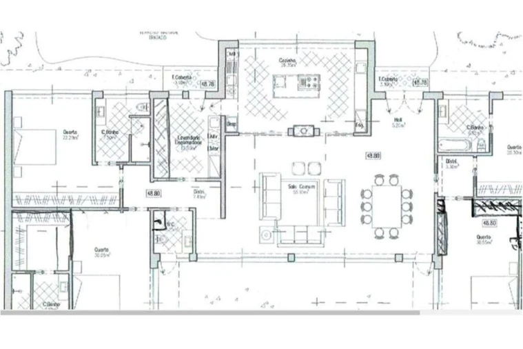 Moradia T5 para Venda em Guia Foto 64