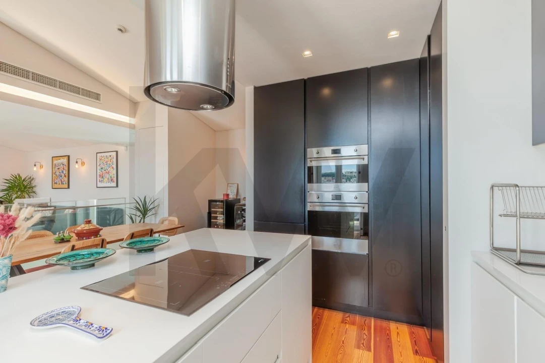 Apartamento T3 para Venda em Santa Maria Maior Foto 16