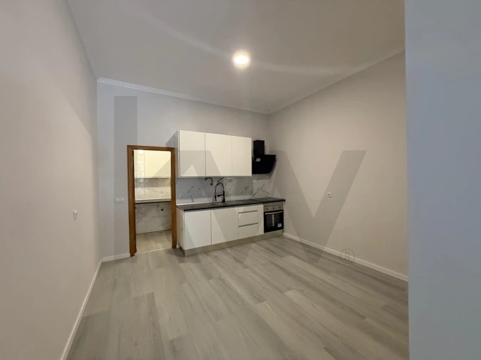 Apartamento T1 para Arrendamento em Queluz e Belas