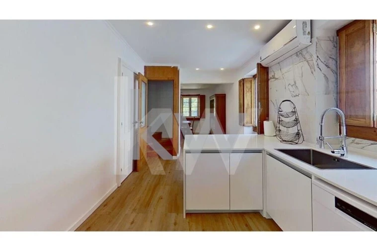 Moradia T3 para Venda em Massamá e Monte Abraão Foto 3