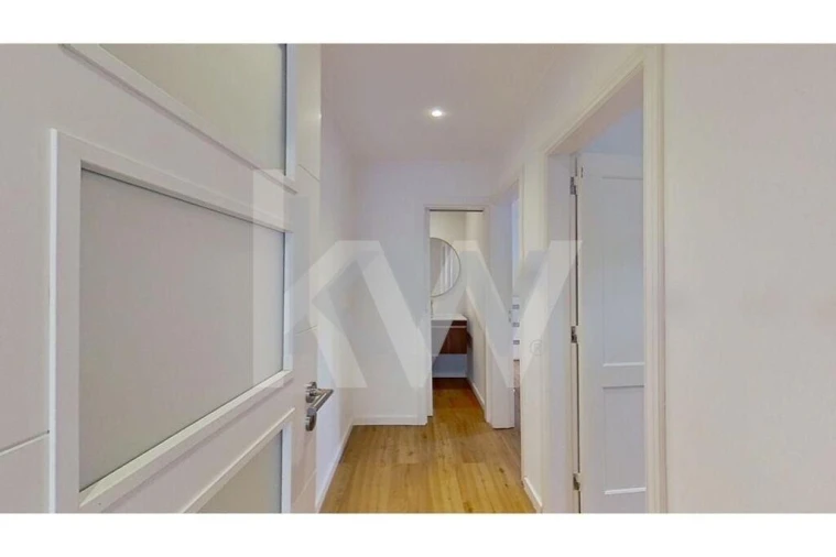 Moradia T3 para Venda em Massamá e Monte Abraão Foto 18