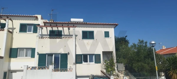 Moradia T3 para Venda em Ericeira