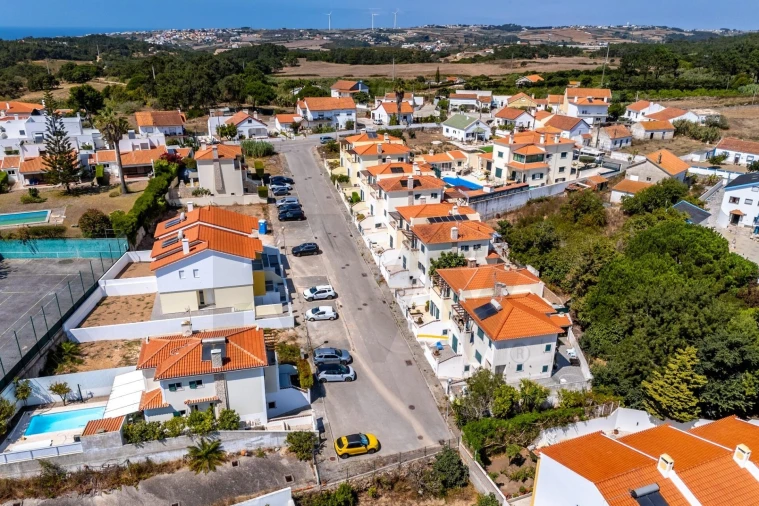 Moradia T3 para Venda em Ericeira Foto 37