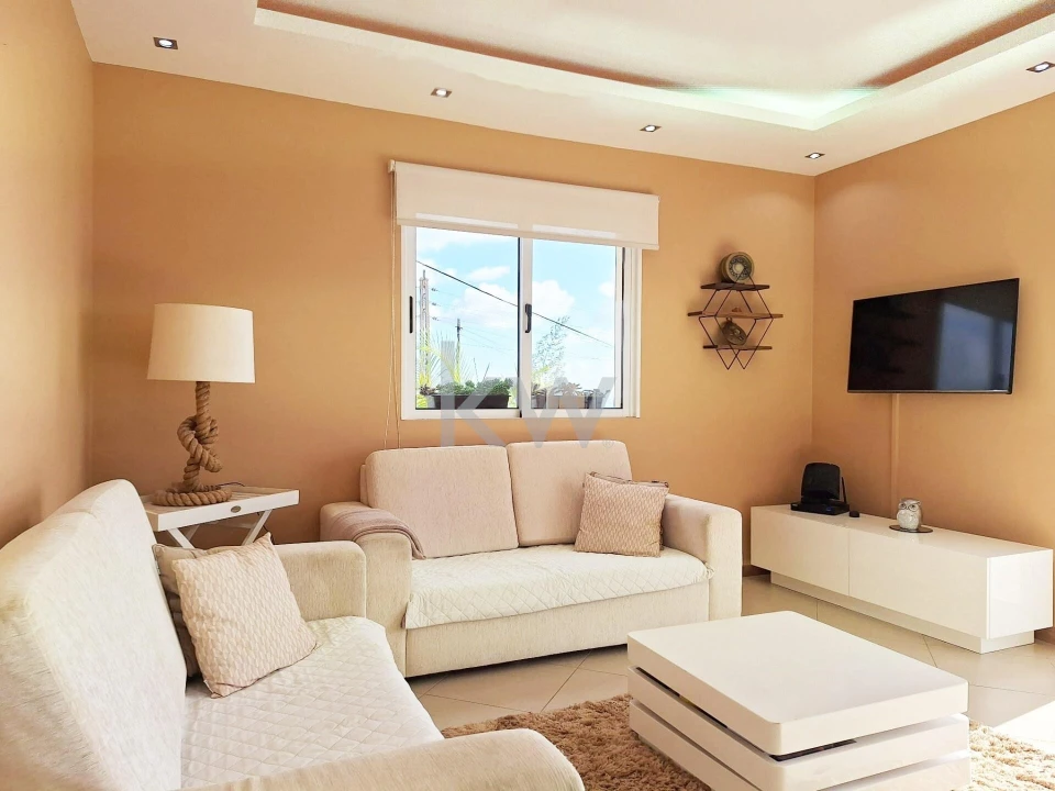 Moradia T3 para Venda em Agua de Pena Foto 5