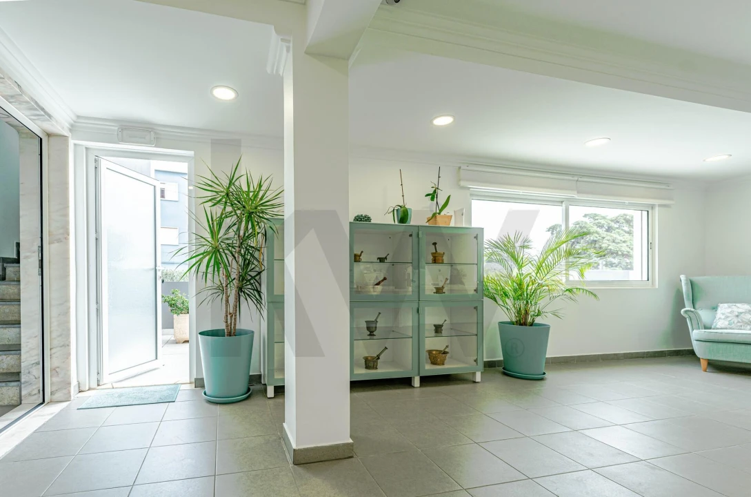 Moradia T4 para Venda em Barcarena Foto 37