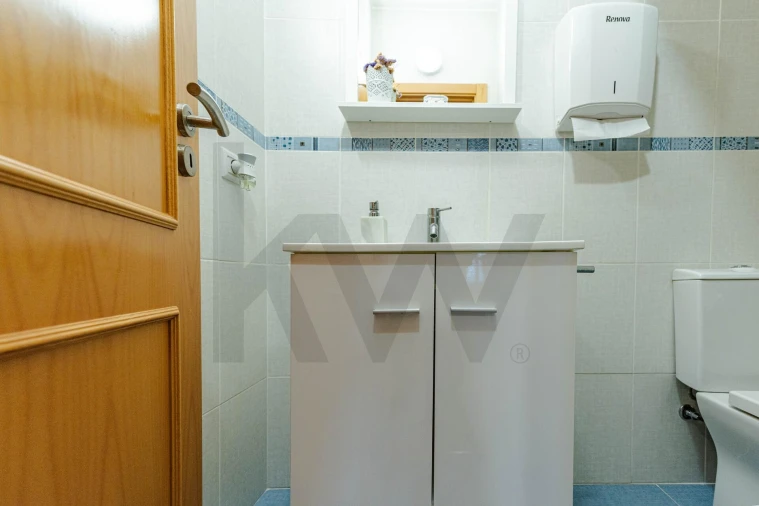 Moradia T4 para Venda em Barcarena Foto 14