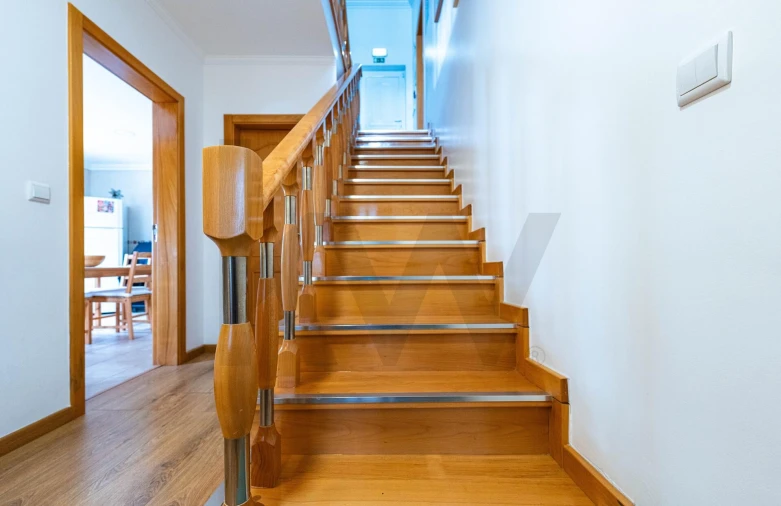 Moradia T4 para Venda em Barcarena Foto 12