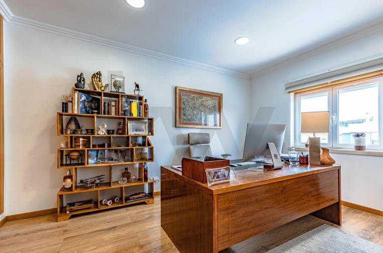 Moradia T4 para Venda em Barcarena Foto 21