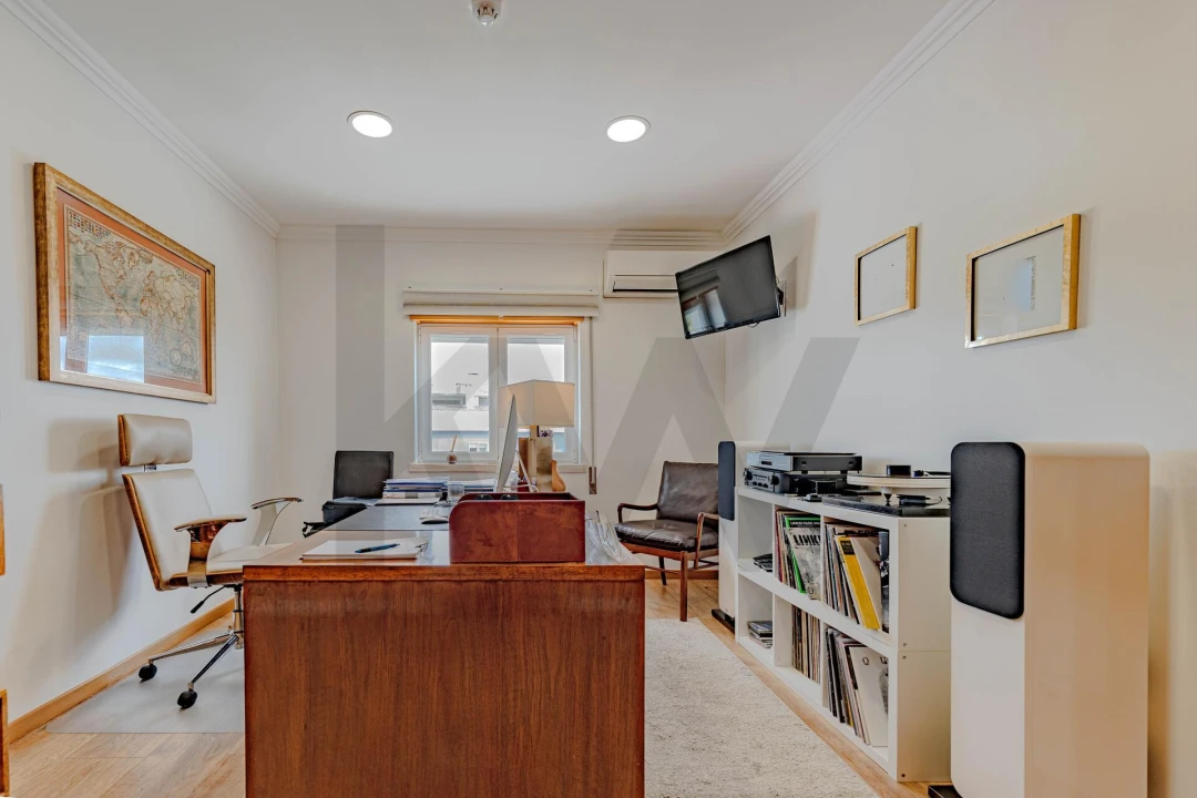 Moradia T4 para Venda em Barcarena Foto 22