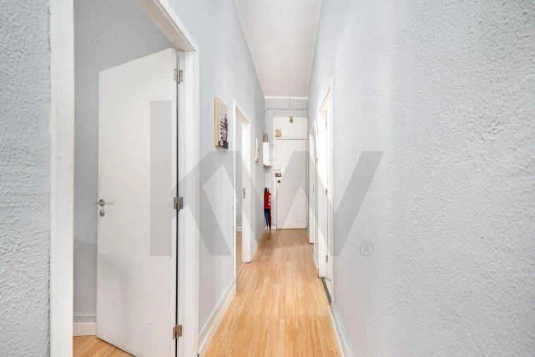 Apartamento T2 para Venda em Paranhos Foto 6