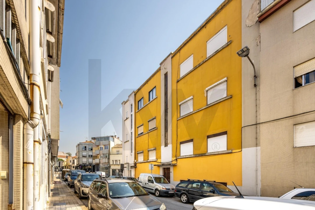 Apartamento T2 para Venda em Paranhos Foto 15