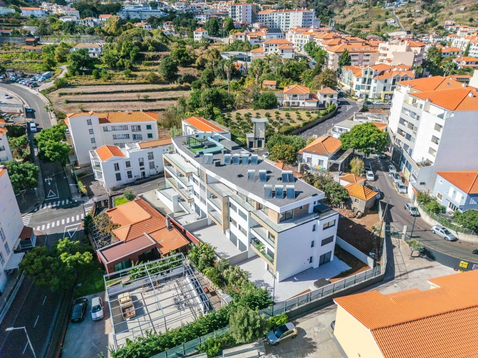 Apartamento T3 para Venda em Caniço Foto 56