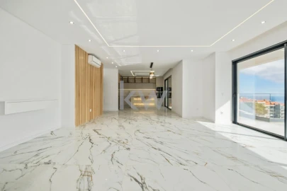 Apartamento T3 para Venda em Caniço