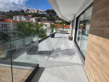 Apartamento T3 para Venda em Caniço