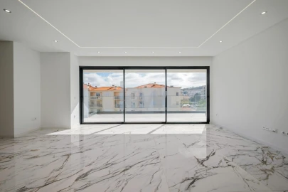 Apartamento T3 para Venda em Caniço