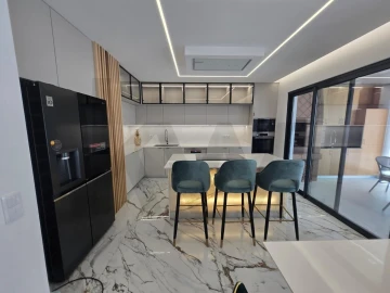 Apartamento T3 para Venda em Caniço