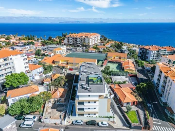 Apartamento T3 para Venda em Caniço