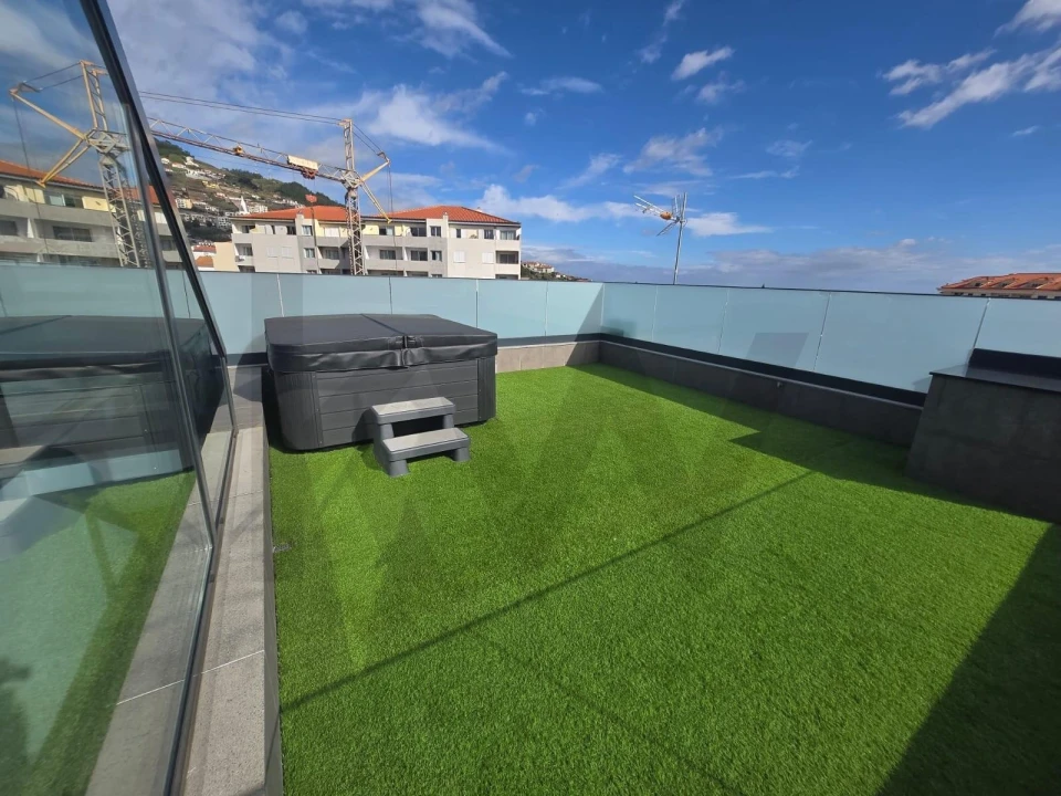 Apartamento T3 para Venda em Caniço Foto 18