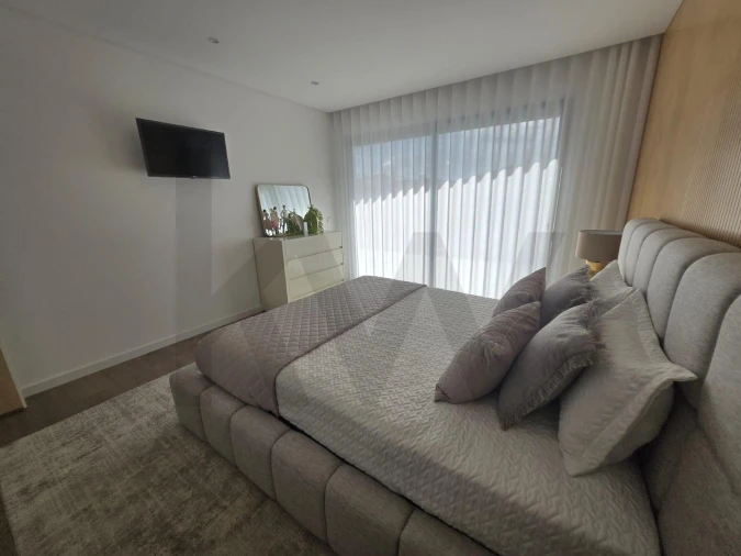 Apartamento T3 para Venda em Caniço Foto 13