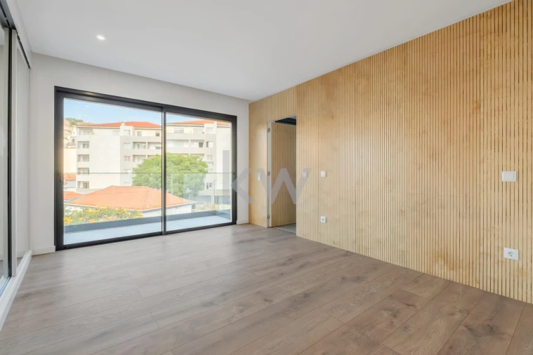 Apartamento T3 para Venda em Caniço Foto 32